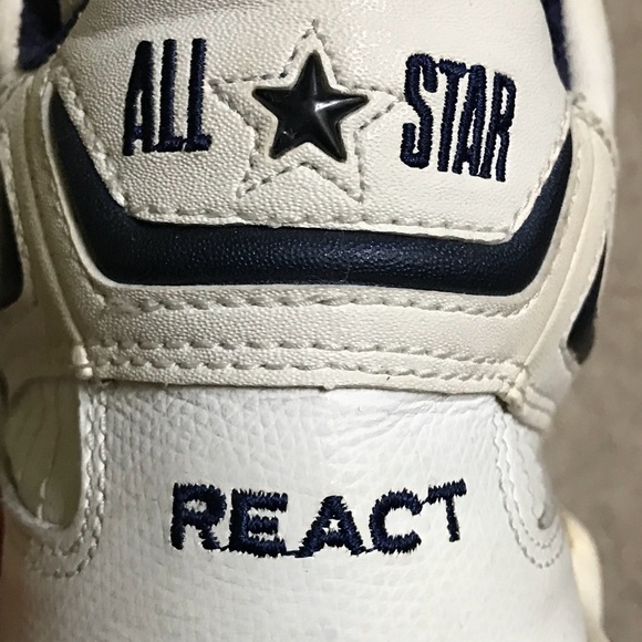 Converse All-Star Chuck Taylor Leather Hightops - Picture 6 of 8